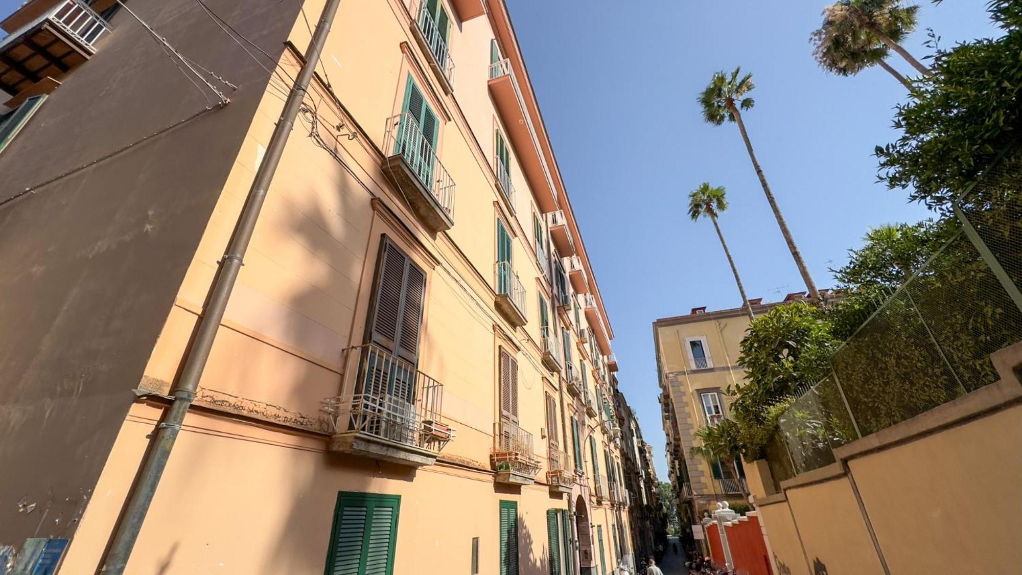 Don Vittorio A Chiaia Hotel Naples Exterior photo