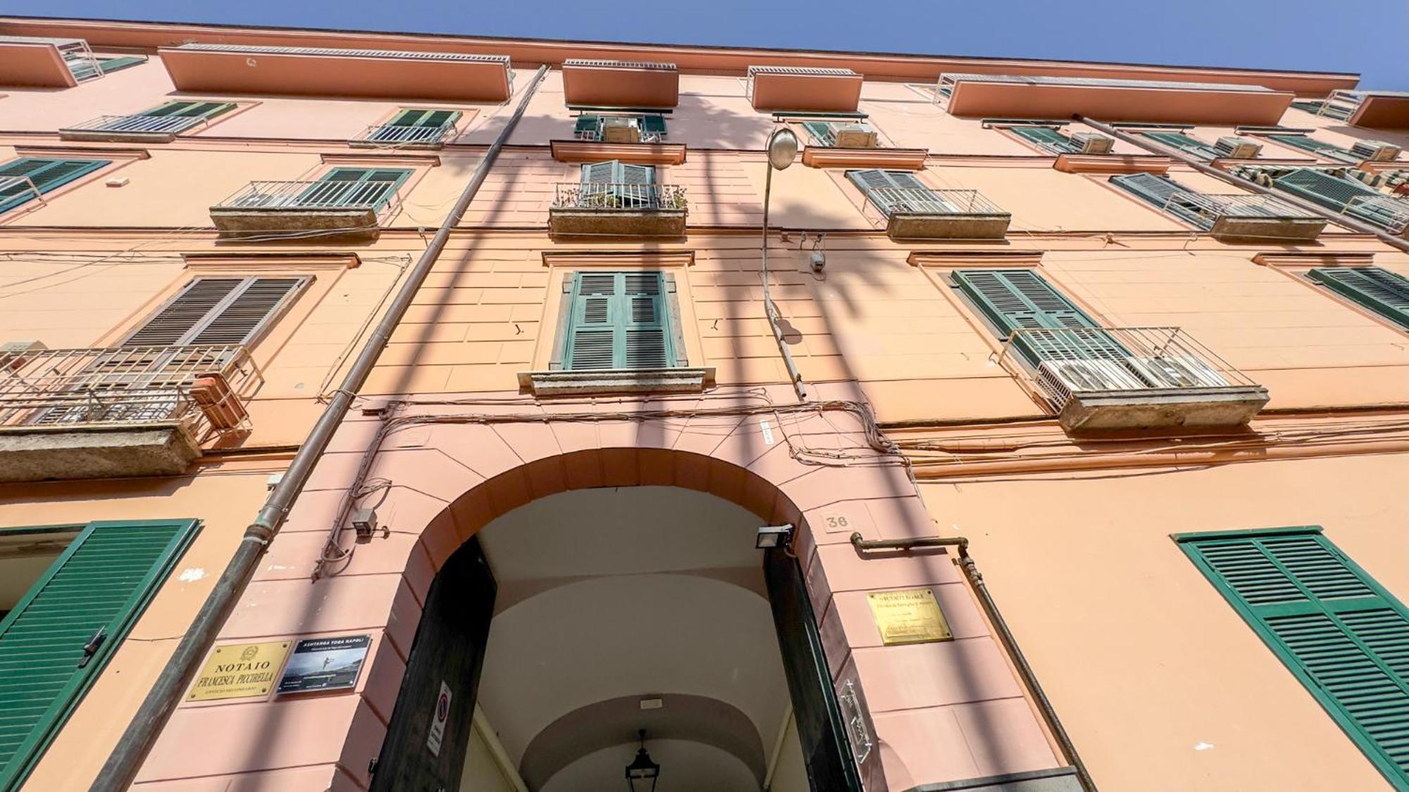 Don Vittorio A Chiaia Hotel Naples Exterior photo