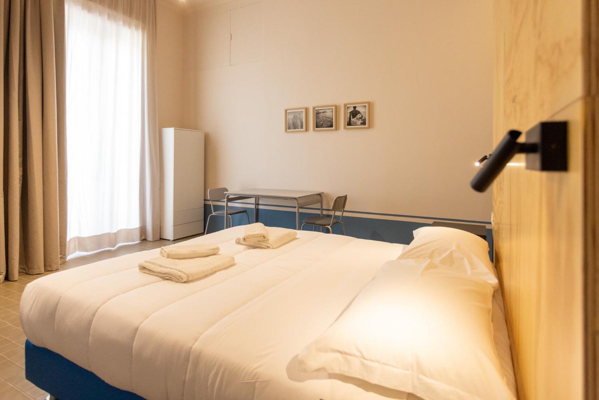 Don Vittorio A Chiaia Hotel Naples Exterior photo