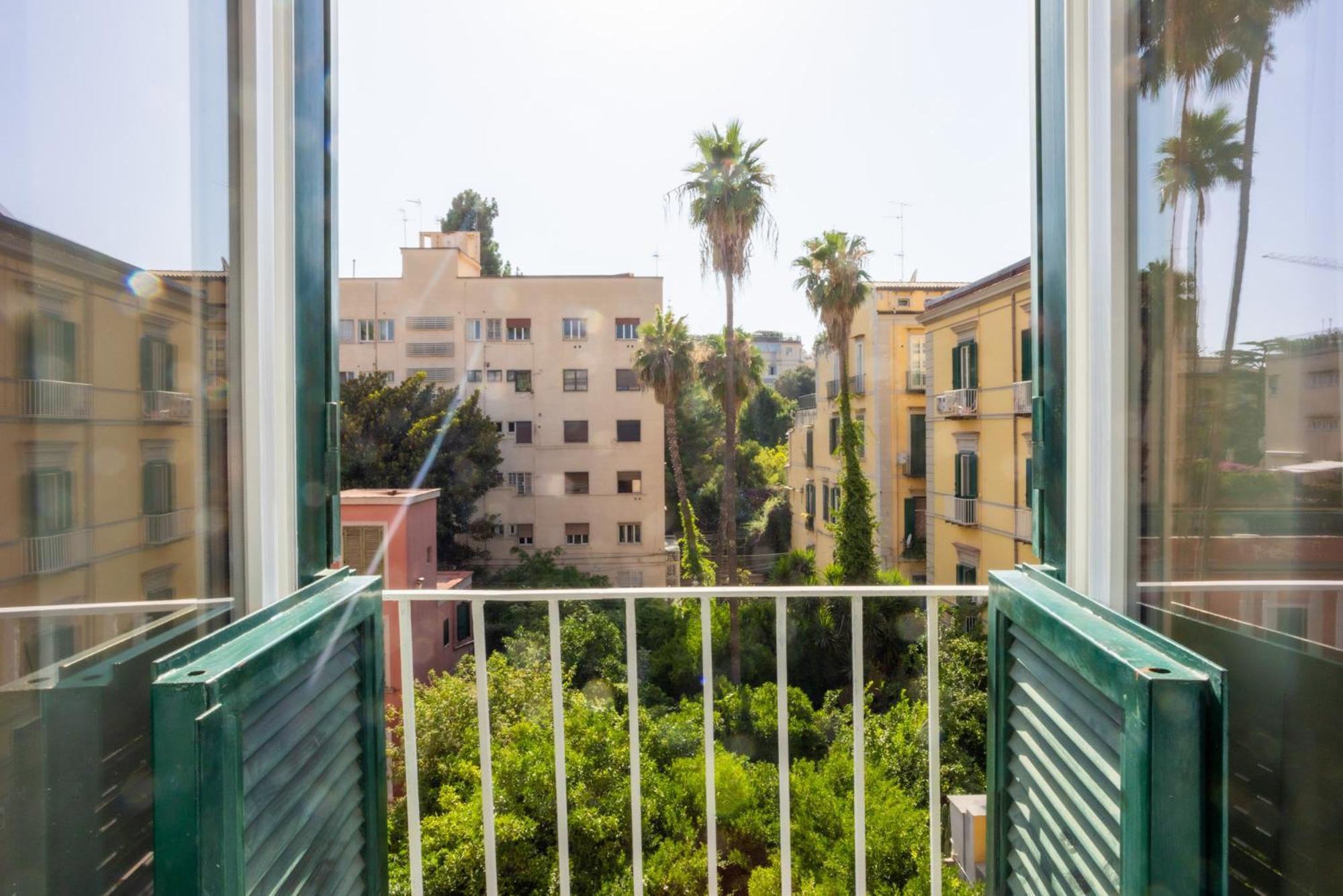 Don Vittorio A Chiaia Hotel Naples Exterior photo