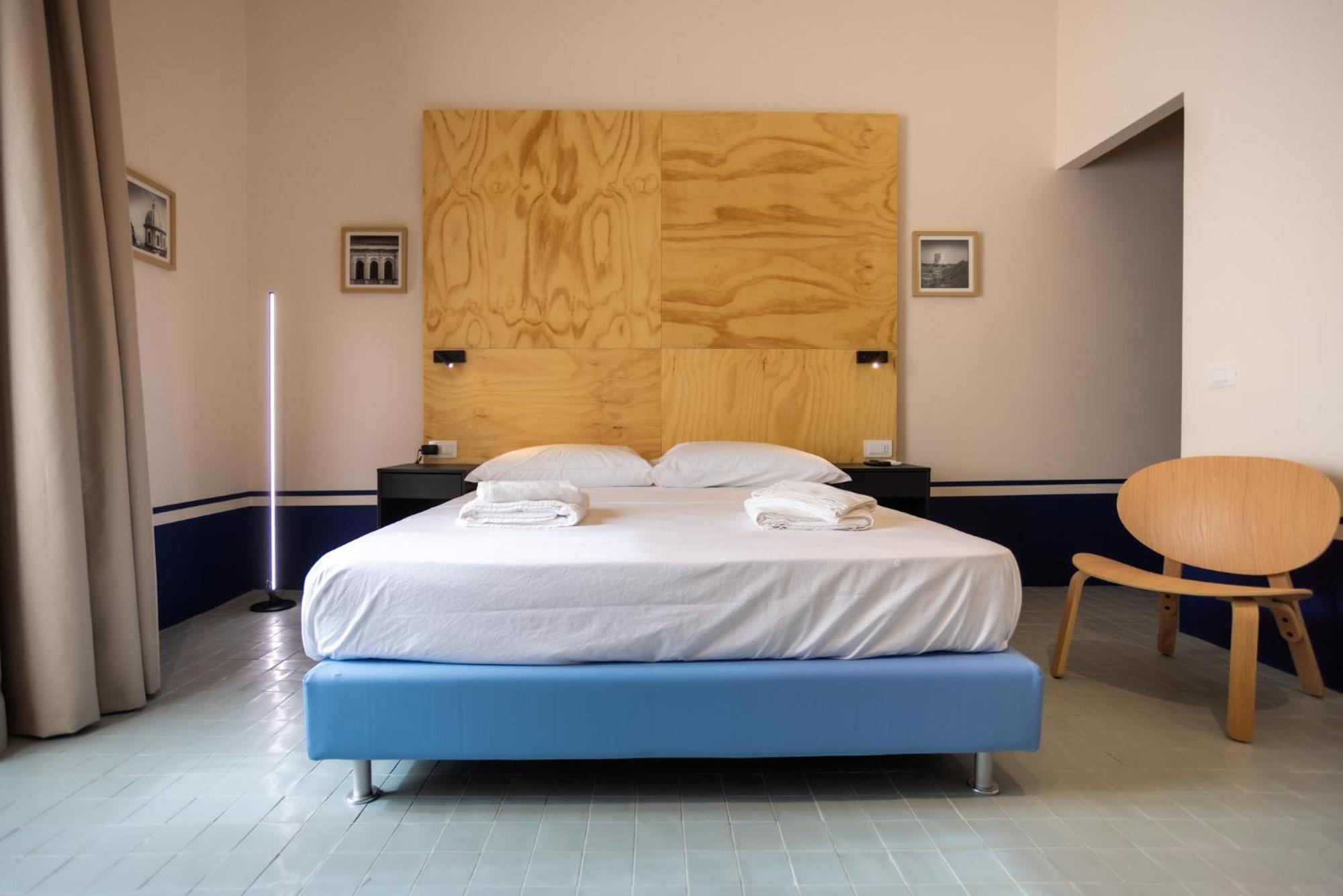 Don Vittorio A Chiaia Hotel Naples Exterior photo