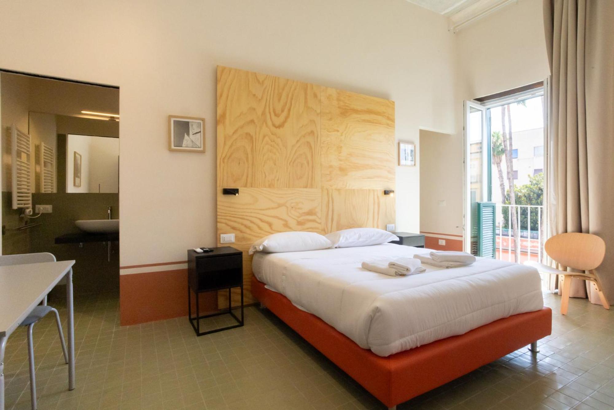 Don Vittorio A Chiaia Hotel Naples Exterior photo